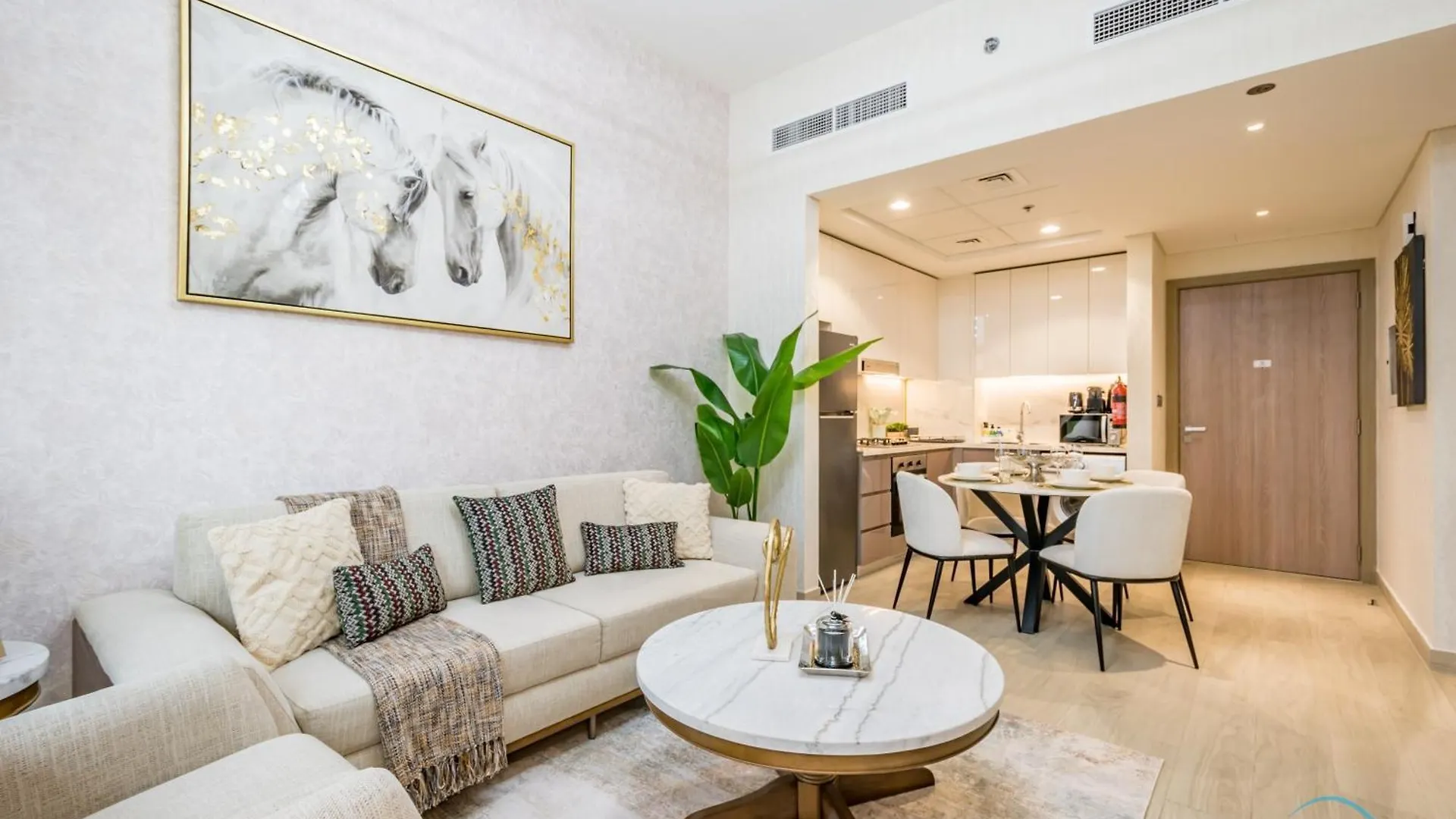 Inviting 2Br Apartment In Azizi Riviera 39, Al Merkadh By Deluxe Holiday Homes Dubai